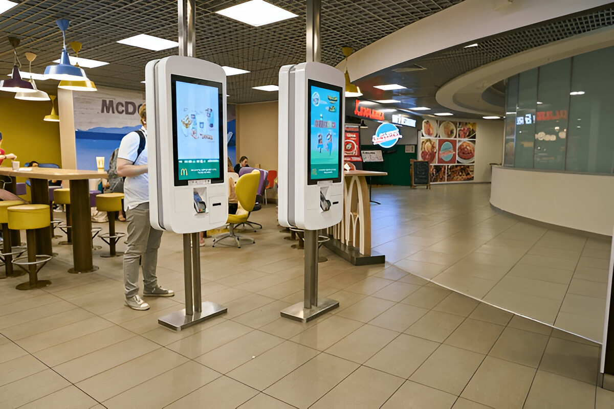 digital signage solutions